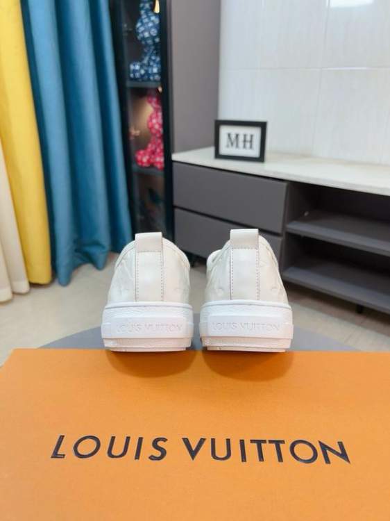 Picture of Louis Vuitton Shoes _SKULVsz38-44mnf101116191